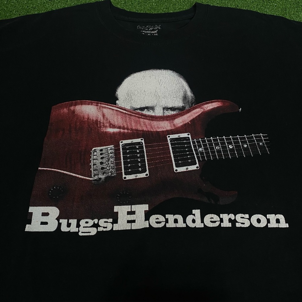 Bugs Henderson "The Legend Lives On" Band T-Shirt Texas Blues Guitar Medium